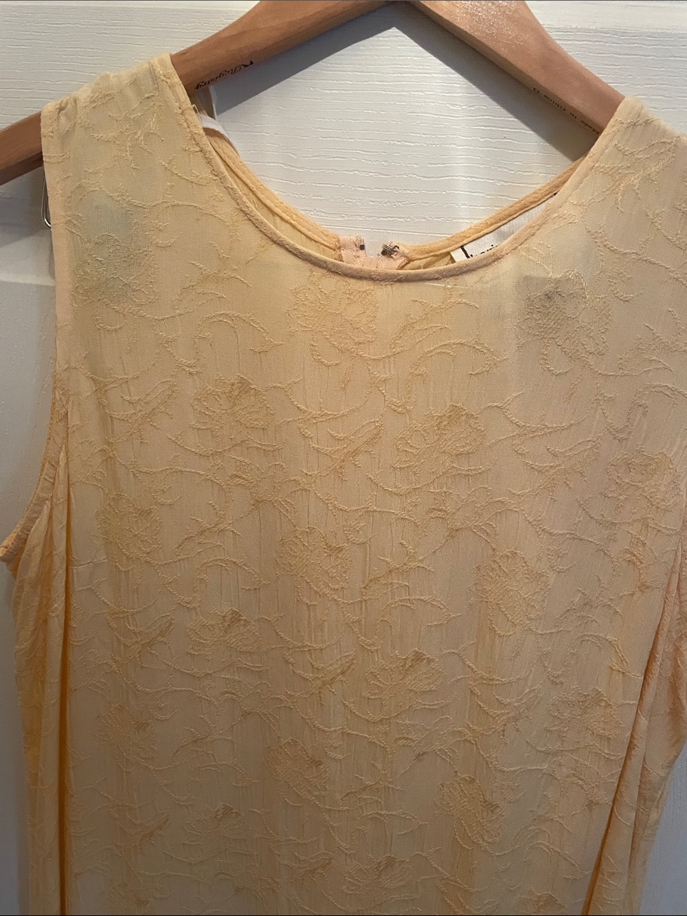 Karin  Stevens Sleeveless Yellow Floral Embroidered Dress